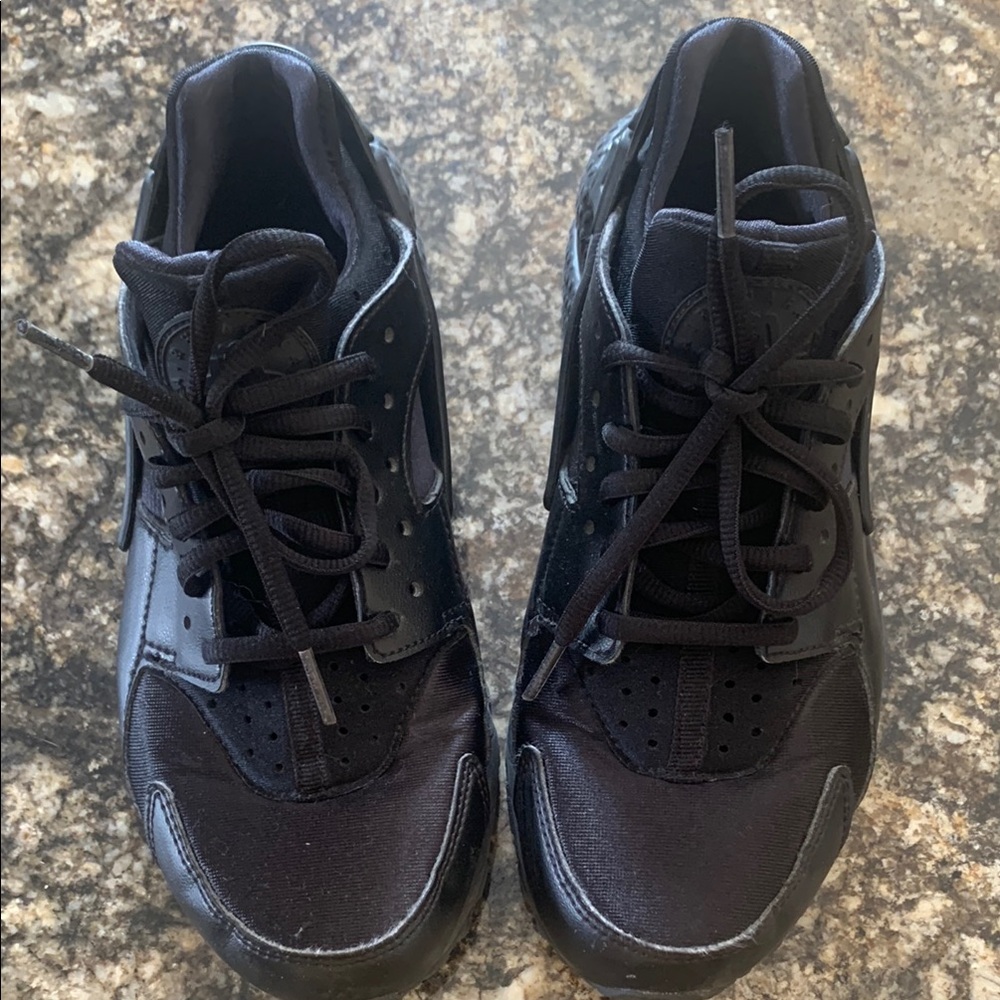 Women’s Nike Huarache